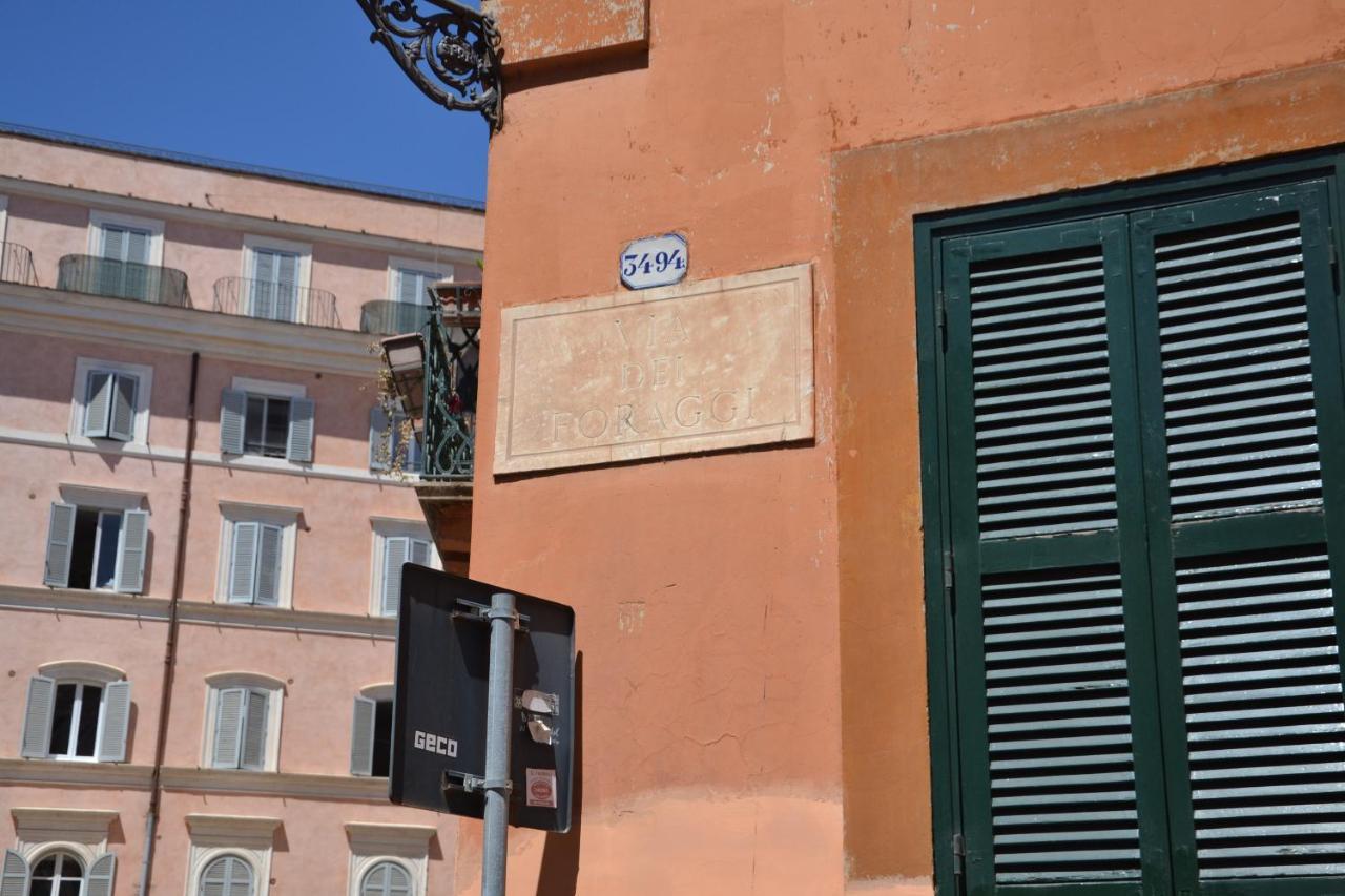 Colosseum Relax Family Apartament Рим Екстер'єр фото