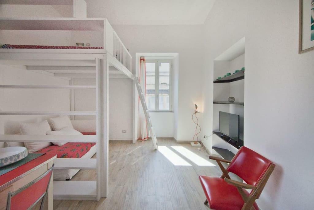 Colosseum Relax Family Apartament Рим Екстер'єр фото